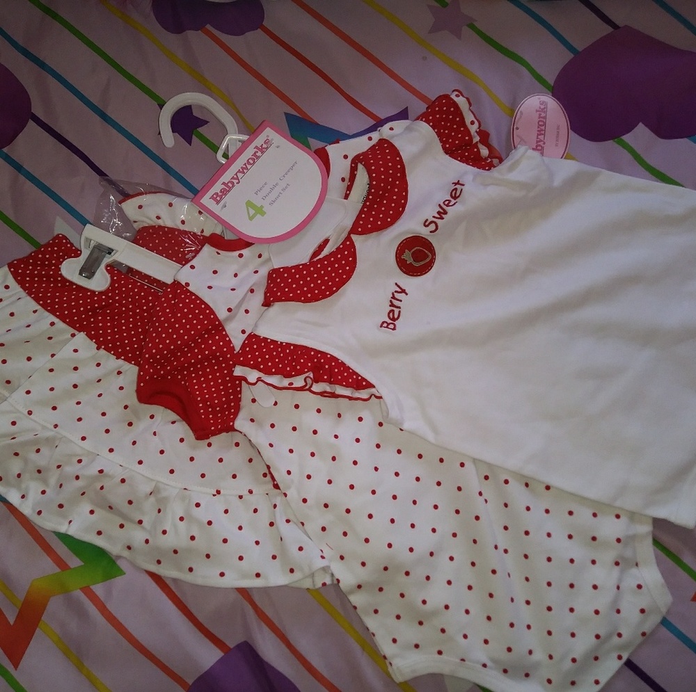 4 pc Babyworks Set